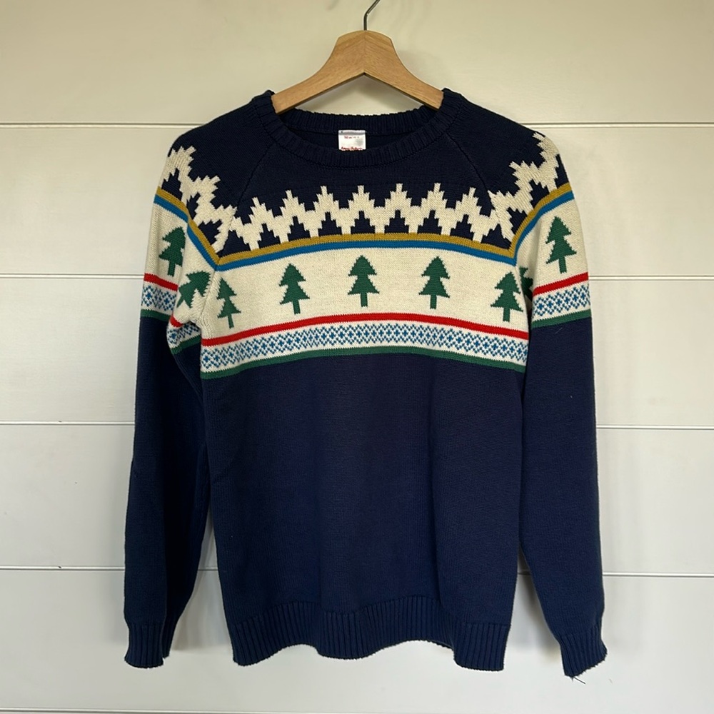 Hanna Andersson Navy Sweater with Green and White Pattern